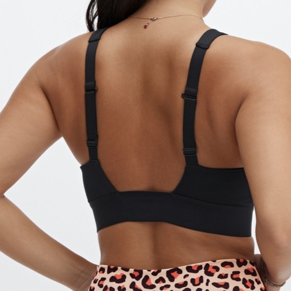 Fabletics All Day, Every Day Bra - image 6